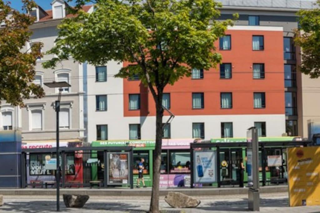 Grand Appartement Mulhouse Exteriör bild